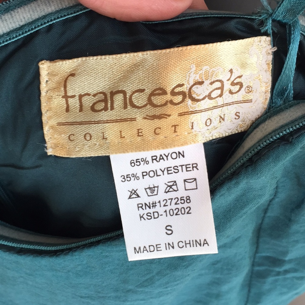 Francesca’s strapless teal dress. - Picture 4 of 5